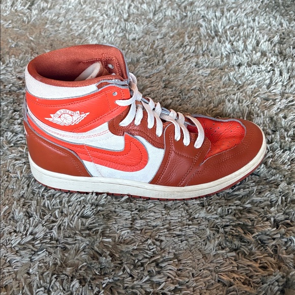 Nike High-Top Sneakers in Orange and White 8.5 - Picture 3 of 9